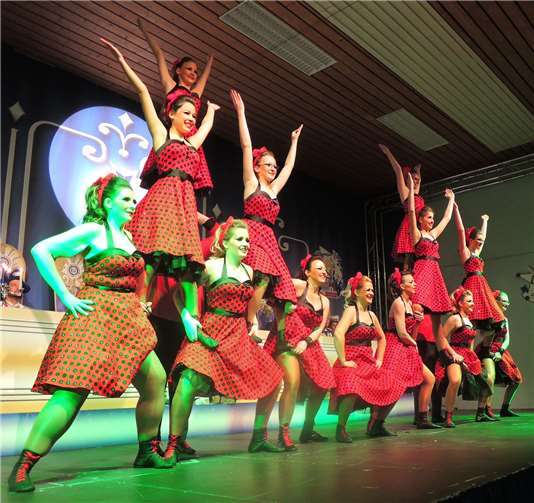 Die Tänzerinnen des Horchheimer Carneval-Vereins zeigten Bein und große Klasse.