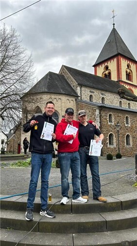 Die Tagessieger im Ostereierkegeln (v.l.): Mario Hänsel (3. Platz), Tom Heck (1....