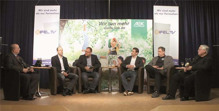 „Der Talk“ zu Gast im Bürgerhaus Naunheim