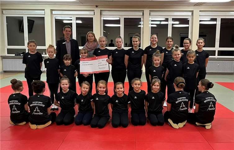 Die Tanzgruppe Moselglück konnte sich über 500 Euro freuen. Quelle: Tanzgruppe Moselglück