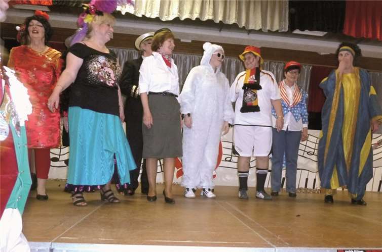 Die Tanzgruppe der KGO begeisterte das Publikum mit ihrem Tanz, den sie in den letzten Wochen einstudiert hatten.