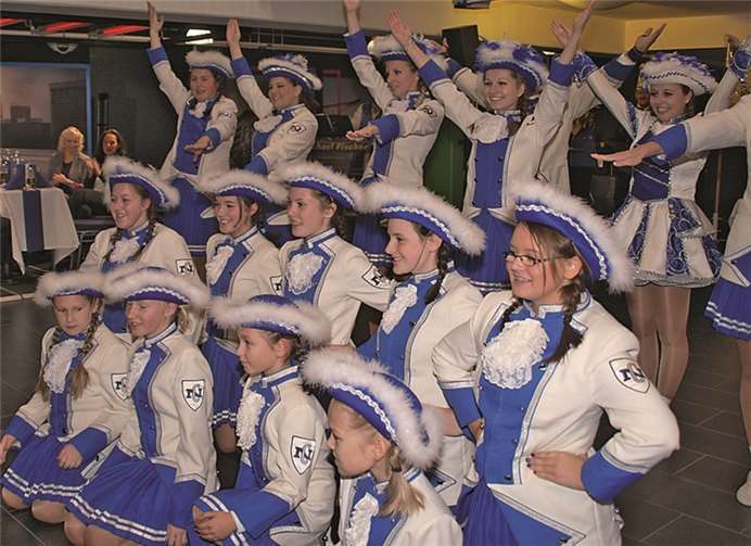 Die Tanzgruppe des Närrischen Corps Blau-Weiß zeigte sich bestens aufgestellt für die Session 2013/2014.