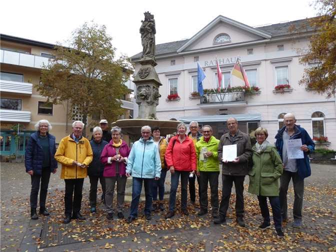 Die Teams mit Mechthild Haase (1. v. l.).Foto: privat