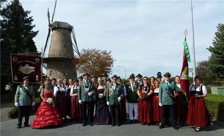 Die Teilnehmer am Festzug durch Xanten.