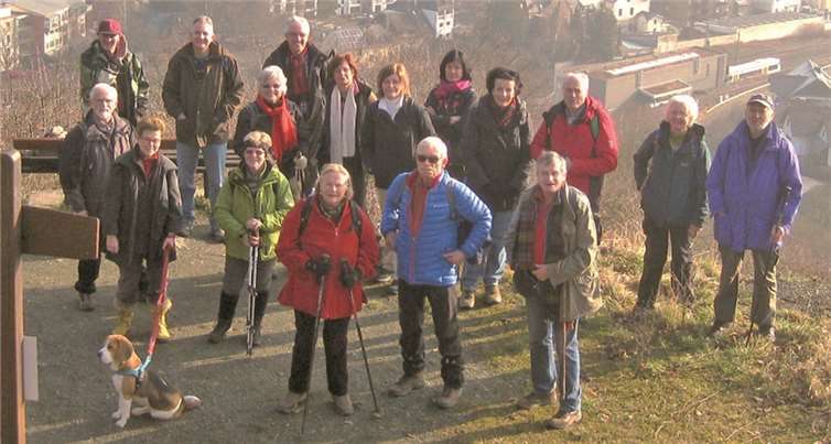 Die Teilnehmer auf dem Elfenlay-Wanderweg oberhalb von Boppard. privat