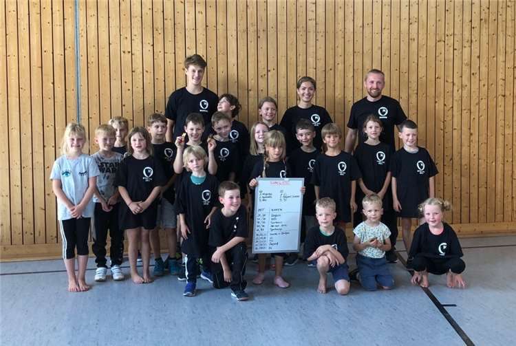 Die Teilnehmer aus dem Sommer Feriencamp letztes Jahr. Foto: privat