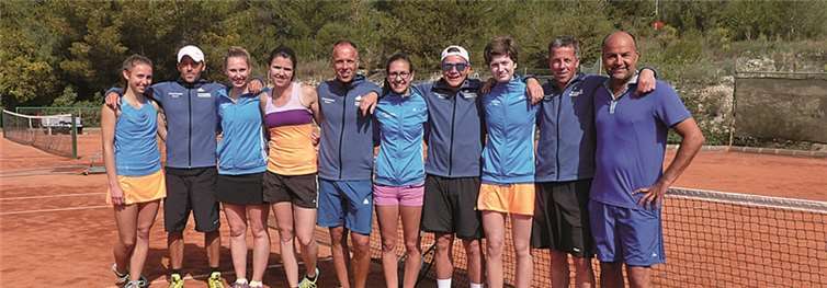 Die Teilnehmer der Saisonvorbereitung auf Mallorca.HTC Bad Neuenahr