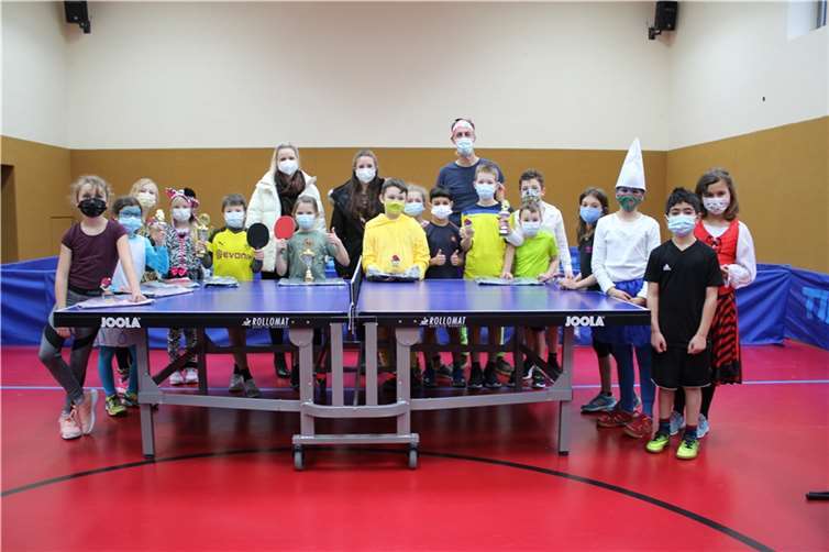 Die Teilnehmer der Tischtennis-Meisterschaft an der Grundschule Pfarrer-Bechtel in Mendig.  Foto: privat