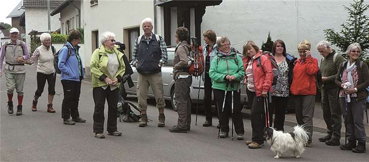 Die Teilnehmer der Wanderung nach der Einkehr in Ramersbach.privat