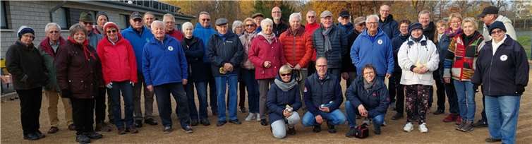 Die Teilnehmer der diesjährigen Adventsboule. Fotos: Wolfgang Vianden