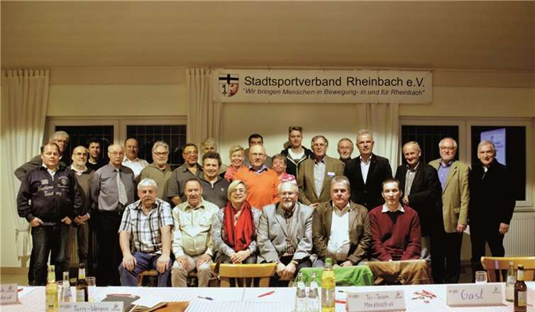 Die Teilnehmer der diesjährigen Mitgliederversammlung des Stadtsportverbandes Rheinbach trafen sich im Vereinshaus „Schöne Aussicht“ in Flerzheim. STEIN