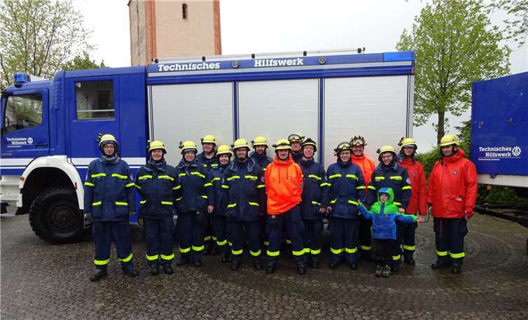 Die Teilnehmer der gemeinsamen THW-Übung.Fotos: privat