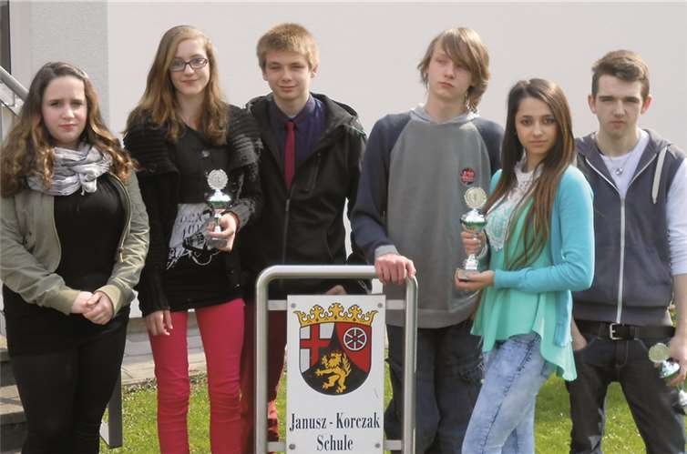 Die Teilnehmer des 11. Ahrtalers Lesewettbewerb.privat