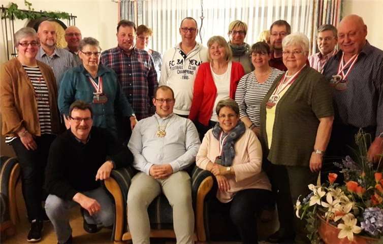 Die Teilnehmer des Fischessens genossen nicht nur das von Anita und Günter Grimmiger vorbereitete Mahl, sondern planten bereits die weiteren Aktivitäten der KG in diesem Jahr.  privat