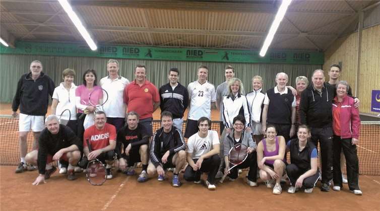 Die Teilnehmer des Jahresabschlussturniers hatten viel Spaß bei den spannenden Partien. privat