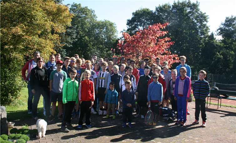 Die Teilnehmer des Jugendturniers zu Ehren von Edi Eberl. privat