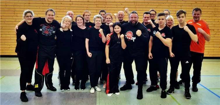 Die Teilnehmer des Kurses bekamen einen Einblick in Verteidigungstechniken.privat