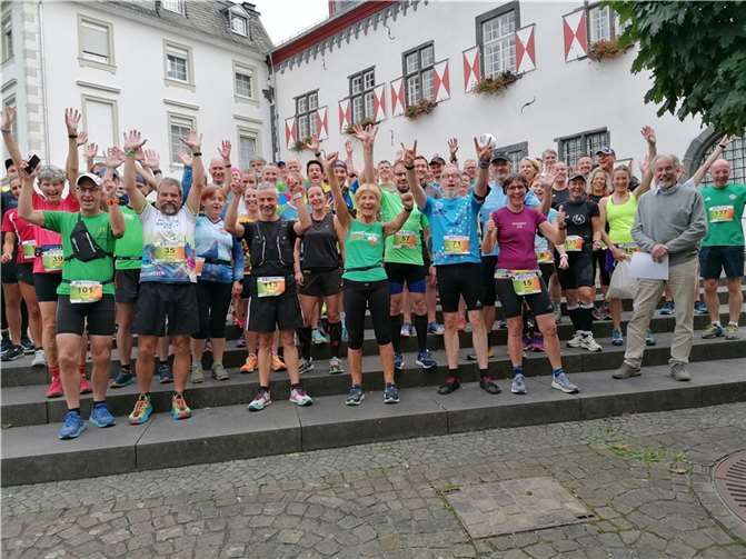 Die Teilnehmer des Rheinhöhenlaufs 2022.Foto: Privat