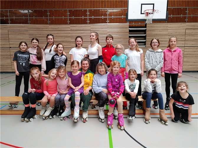 Die Teilnehmer des Rollkunstlauf-Lehrgangs.  Foto: Turnverein Weitersburg