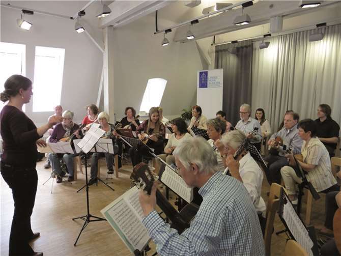 Die Teilnehmer des Seminars stellten das Erlernte später den Besuchern vor. Privat