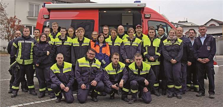 Die Teilnehmer des Sprechfunklehrgangs. Willi Willig