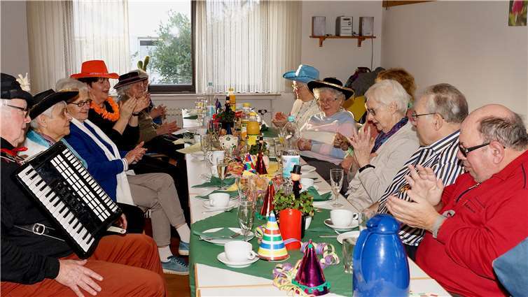 Die Teilnehmer des Treffens erlebten gemeinsam einen schönen und kurzweiligen Nachmittag. KG