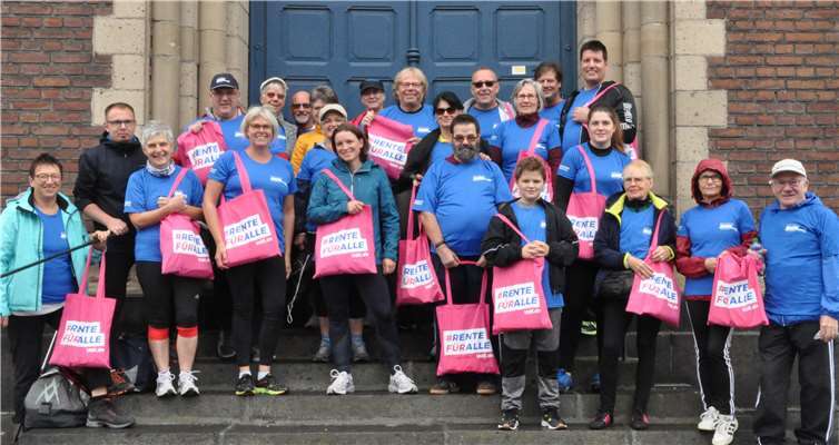 Die Teilnehmer des VdK-Kreisverbandes Neuwied vor dem Start. Foto: VdK Neuwied