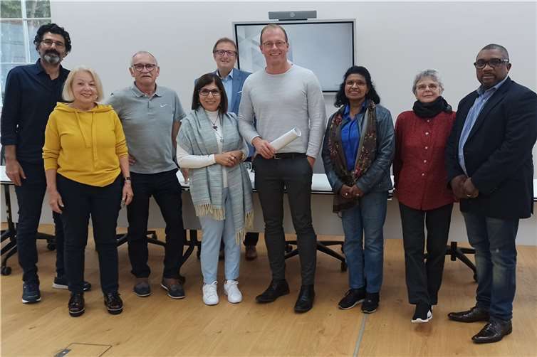 Die Teilnehmer des Workshops gemeinsam mit der BMI-Vorsitzenden Zeynep Begen (4. v.l.) und dem Verbandsgemeindebürgermeister Jörg Lempertz (5. v.l.). Foto: privat