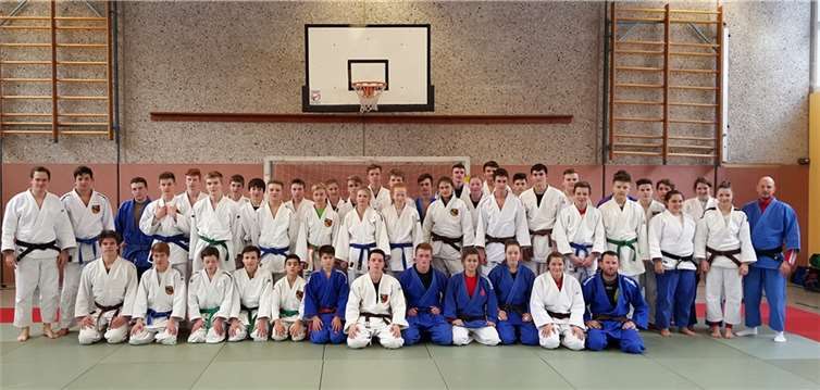 Die Teilnehmer des offenen Kaderlehrgangs in Bad Ems. WW, Willi Willig