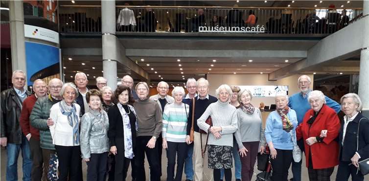 Die Teilnehmer freuen sich auf eine interessante Ausstellung.  Foto: privat