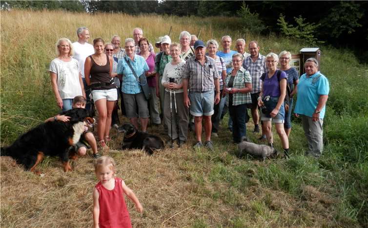 Die Teilnehmer genossen ihreabwechslungsreiche und informative Wanderung.privat