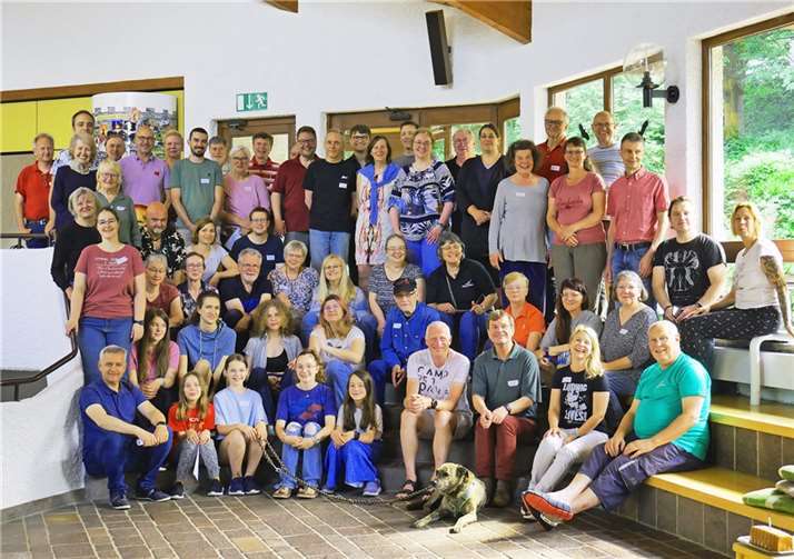 Die Teilnehmer im Alter von 10 bis 86 Jahren kamen zusammen zum gemeinsamen Musizieren und Kennenlernen von Instrumenten.  Foto: privat