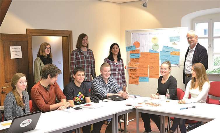 Die Teilnehmer-/ innen des Themen-Forums „Miteinander leben - gerecht und tolerant“.Privat