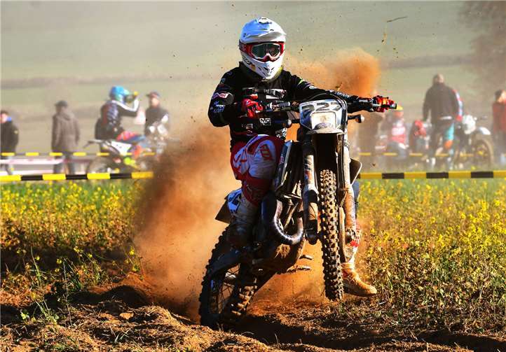 Die Teilnehmer müssen anspruchsvolle Cross-Prüfungen in den verschiedenen Wertungsläufen absolvieren.Foto: privat