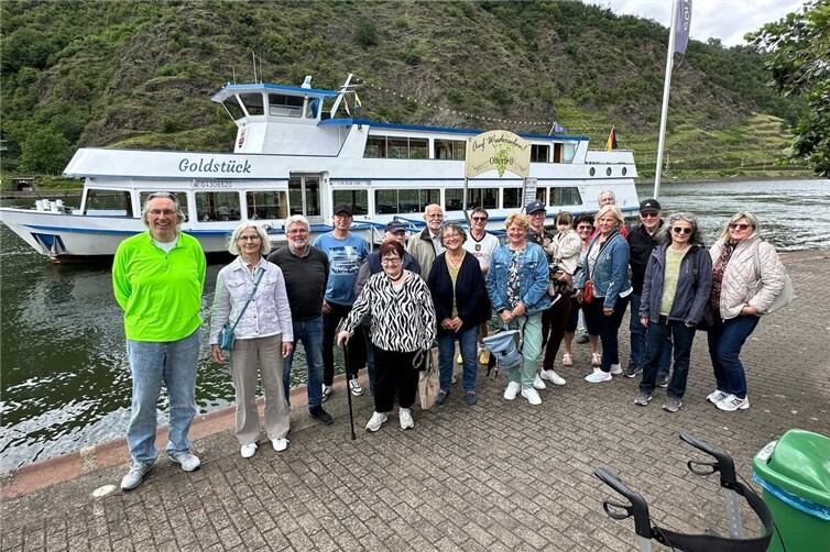 Die Teilnehmer nach der Moselrundfahrt