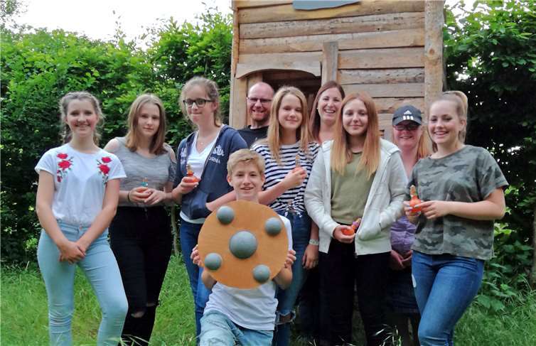 Die Teilnehmer präsentierten die Ergebnisse des Projektes „Asterix und Obelix“ im Rahmen der kreisweiten Jugendkulturtage. JOST