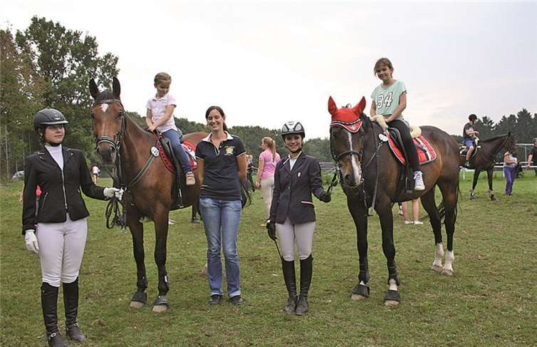 Die Teilnehmer und Fans des RC Kottenforst. privat