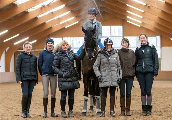 Die Teilnehmer (v.l.): Christiane Lauer, Maria Mülhäuser, Christiane Camp, Ann-Christin Camp, Hella Kuntz, Jana Schrickel, Michaela Brauweiler.Copyrights: Katharina Lauer