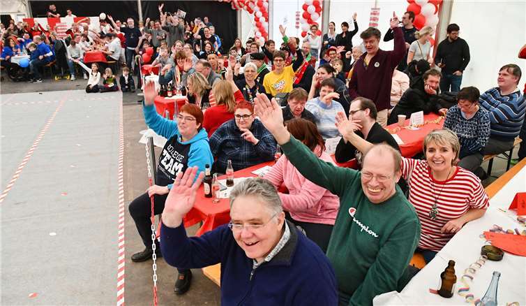 Die Teilnehmer wurden gut von den Gästen angefeuert.