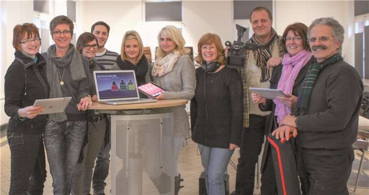 Die TeilnehmerInnen und Referenten vom Landesfilmdienst (LFD) (v.li.): Jutta Knieps, Ane Masen, Aileen Buschmann, Philipp Schumacher (LFD), Anastasia Bernhardt, Britta Jelken, Tanja Wilms, Werner Söller, Manuela Kremer, Albert Treber (LFD). privat