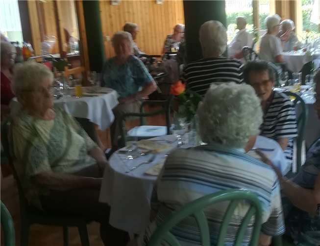 Die Teilnehmerinnen des Senioren Mittagstisches freuen sich schon darauf, so einen Ausflug zu wiederholen. Foto: privat