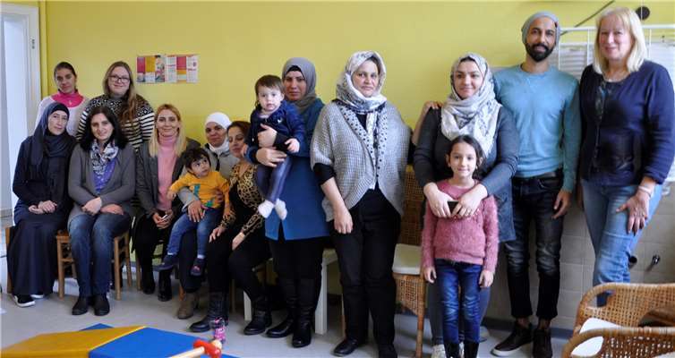 Die Teilnehmerinnen informierten sich über Bildungs- und Fördermöglichkeiten ihrer Kinder.Privat