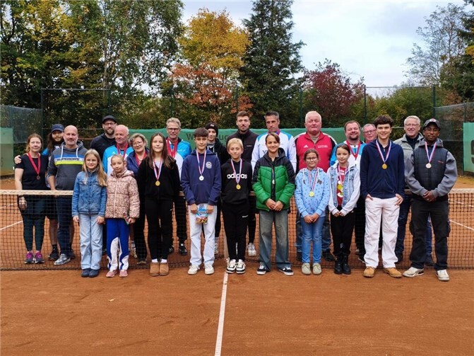 Die Teilnehmerinnen und Teilnehmer der Vereinsmeisterschaften. Foto: Wellinger TC