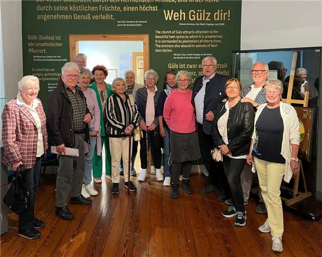 Besuch der Senioren-Union Güls im Heimatmuseum Die Teilnehmerinnen und Teilnehmer der CDU Güls/Bisholder und der Senioren-Union Güls zeigten sich begeistert von der Informationsfülle und der anschaulichen Darstellung. Foto: Cornelia Gottschalk