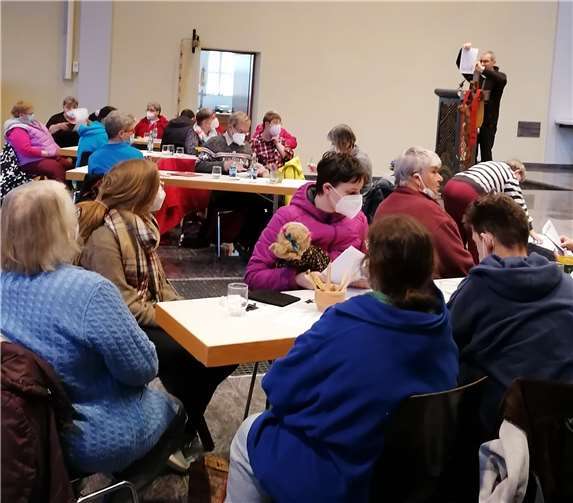 Die Teilnehmerinnen und Teilnehmer waren auf jeden Fall begeistert und das Lied aus Taize wird sie alle sicher noch länger begleiten.Foto: privat