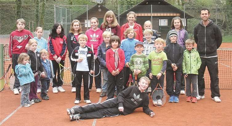 Die Tennisjugend des SV Altenahr würde sich über eine rege Beteiligung am Schnuppertag freuen. privat