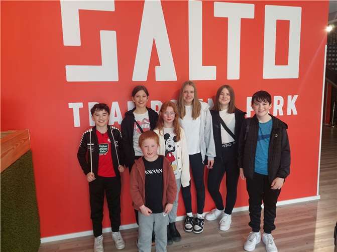 Die Tennisjugend des TC Wiesengrund Rieden.  Foto: Rudolf Schüller