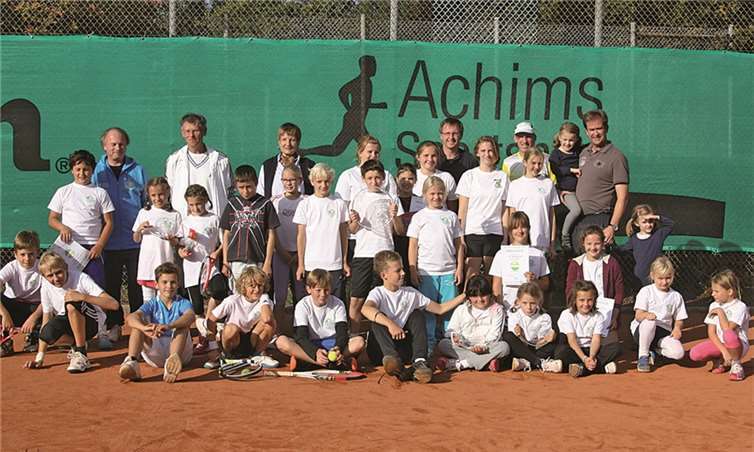 Die Tennisjugend und die Betreuer beim 4. KF-Jugendtag.privat