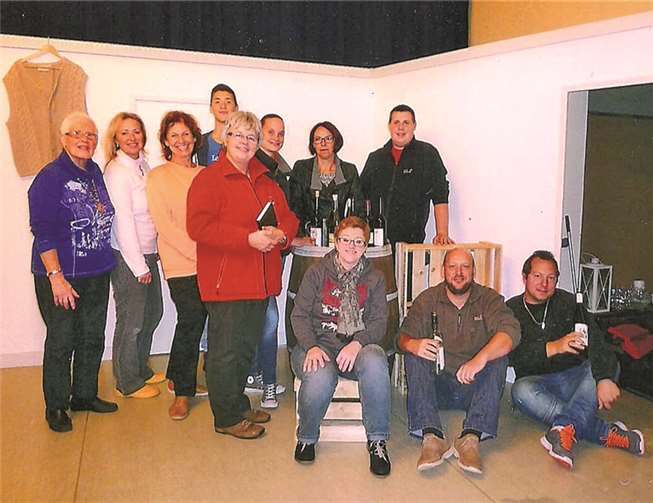 Die Theatergruppe Leutesdorf freut sich schon auf die Premiere ihres neuen Stückes "Mord im Weinkeller" am 31. Oktober. privat