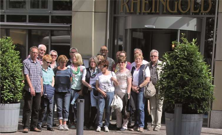 Die Theatergruppe Westum bei ihrem Besuch in Freiburg. privat